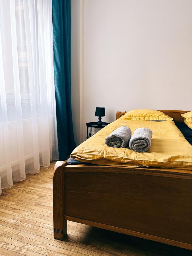 Apartment Center